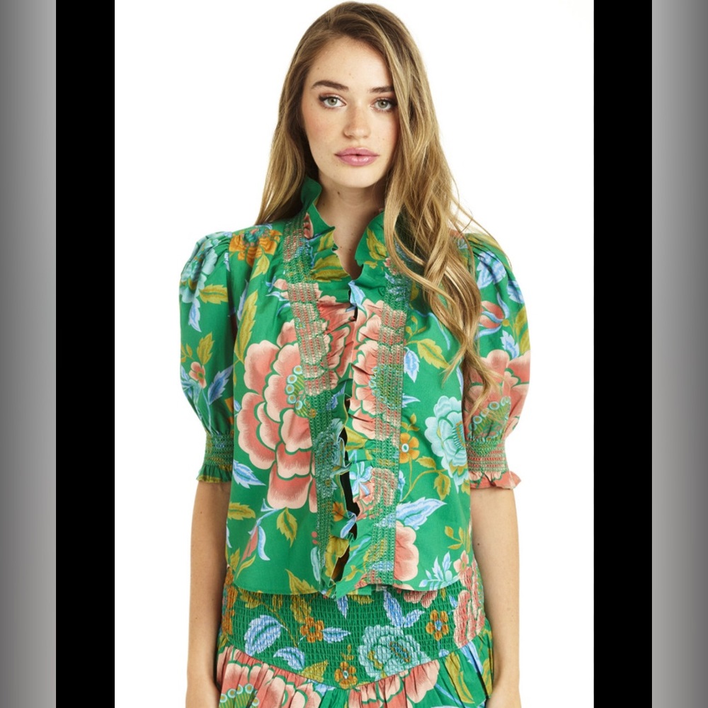 Love the Label Zuri top NWOT